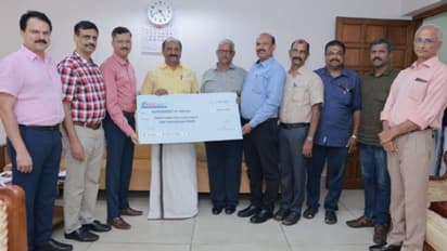 സംസ്ഥാന സര്ക്കാറിന് ഇതുവരെയുള്ള ഏറ്റവും ഉയർന്ന ലാഭ വിഹിതം കൈമാറി കെഎഫ്സി