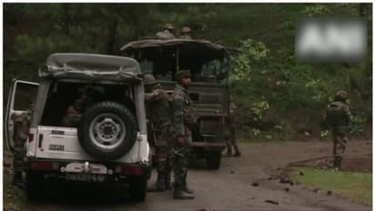 ജമ്മു കശ്മീരിലെ അനന്ത്നാഗില് ഏറ്റുമുട്ടല്; 3 സുരക്ഷാ ഉദ്യോഗസ്ഥര്ക്ക് വീരമൃത്യു