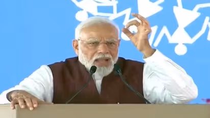 'ಸನಾತನ ಧರ್ಮವನ್ನೇ ಅವರು ತುಂಡು ಮಾಡಲು ಬಯಸಿದ್ದಾರೆ..' ಇಂಡಿ ಒಕ್ಕೂಟದ ವಿರುದ್ಧ ಮೋದಿ ವಾಗ್ದಾಳಿ