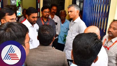 ನಾಡಕಚೇರಿ, ತಹಸೀಲ್ದಾರ ಕಚೇರಿಗೆ ಕಂದಾಯ ಸಚಿವ ಕೃಷ್ಣಬೈರೇಗೌಡ ಅನಿರೀಕ್ಷಿತ ಭೇಟಿ; ಪರಿಶೀಲನೆ ಸಭೆಯಲ್ಲಿ ಗರಂ