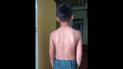 பள்ளி மாணவனா? சிறை கைதியா? தலைமை ஆசிரியரின் காட்டுமிராண்டி தனத்தால் பெற்றோர் ஆவேசம்