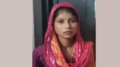 അടിവസ്ത്രത്തിനകത്ത് പ്രത്യേക അറ, സാധനം കൈമാറാൻ കാത്തുനിന്നത് റെയിൽവേ സ്റ്റേഷനിൽ! ഹെറോയിനുമായി യുവതി പിടിയില്