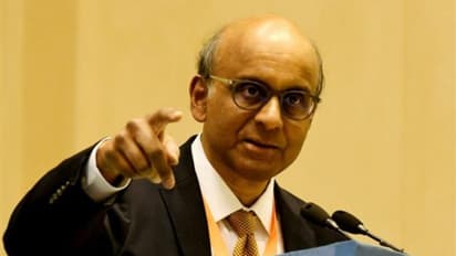 பொறுப்புகளை ஒப்படைத்த ஹலீமா - சிங்கப்பூரின் ஒன்பதாவது அதிபராக பொறுப்பேற்றார் தர்மன் சண்முகரத்தினம்!