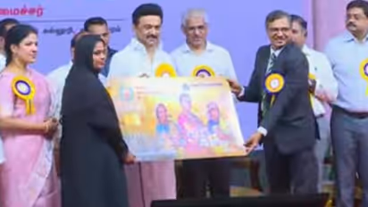 Magalir Urimai Thogai Scheme : மகளிர் உதவி தொகை திட்டம்.! காஞ்சிபுரத்தில் தொடங்கி வைத்த முதலமைச்சர் ஸ்டாலின்