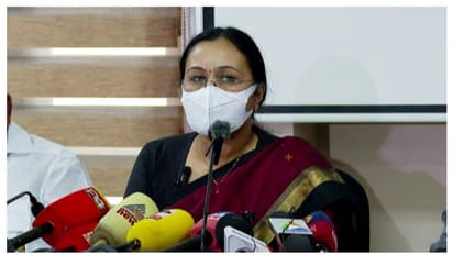 നിപയിൽ ആശ്വസം; പുതിയ പോസിറ്റീവ് കേസുകളില്ല, കണ്ടെയ്ൻമെൻ്റ് സോണിൽ ഇളവുകൾ നൽകുമെന്ന് മന്ത്രി വീണാ ജോർജ്