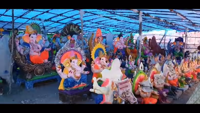 விதிகளை மீறி தயாரிக்கப்பட்ட விநாயகர் சிலைகளுக்கு சீல்; இந்து அமைப்பினர் வாக்குவாதம்