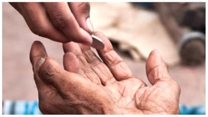 ದಾನ ಮಾಡಿದ್ರೆ ಪುಣ್ಯ ಬರುತ್ತೆ; ಆದರೆ ಗರುಡ ಪುರಾಣ ಪ್ರಕಾರ ಇವರಿಗೆ ದಾನ ಮಾಡಿದ್ರೆ ಒಳ್ಳೆದಾಗಲ್ಲ!