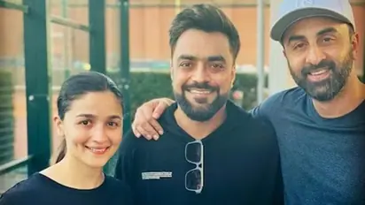 Afghanistan cricketer Rashid Khan's epic fanboy moment with Ranbir Kapoor, Alia Bhatt is unmissable