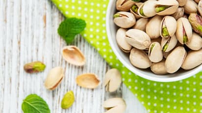 ദിവസവും ഒരു പിടി പിസ്ത കഴിക്കൂ, ഈ രോഗങ്ങളെ തടയാം...