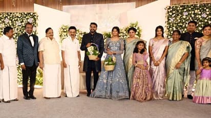 பால் தினகரன் இல்ல திருமண விழாவிற்கு வந்த முதலமைச்சர் ஸ்டாலின் - ஆச்சரியப்படுத்திய மணமக்கள் !!