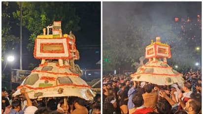 'ഭാരതത്തിന്‍ ശാസ്ത്ര ശക്തി... തെയ് തെയ് തക തെയ് തെയ് തോം'; വൈറലായി നീലംപേരൂർ പടയണിയിലെ ചന്ദ്രയാൻ കോലം ! 