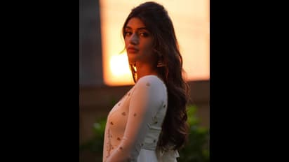 ಕಿಸ್ ಬೆಡಗಿ ಲುಕ್‌ಗೆ ಚಂದಿರನೂ ನಾಚಿ ನೀರಾದ: ಶ್ರೀಲೀಲಾ ಅಂದಕ್ಕೆ ಫ್ಯಾನ್ಸ್ ಫಿದಾ!