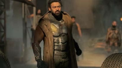 ചിത്രം ചോര്ന്നതില് നിരാശനായി പ്രഭാസ്, കമ്പനിയോട് വൻ തുക നഷ്ടപരിഹാരം ആവശ്യപ്പെട്ട് നിര്മാതാക്കള്