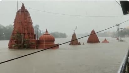మధ్యప్రదేశ్ లో వరదలు.. ఉజ్జయినిలో నీట మునిగిన ఆలయాలు..