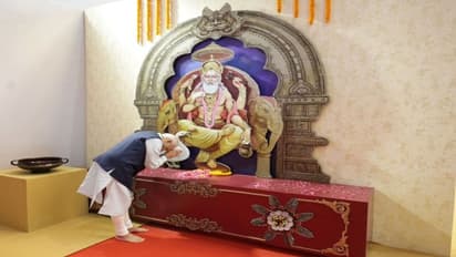 कारीगरों से PM मोदी की स्पेशल मुलाकात, जानें विश्वकर्मा योजना क्यों है खास ?