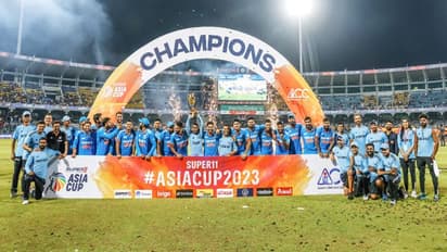 SL vs IND: ஆசிய கோப்பை இந்தியா சாம்பியன்: விருது வென்றவர்களின் பட்டியல்: யார் யாருக்கு என்னென்ன விருது?