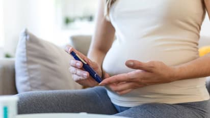 சர்க்கரை நோய் வந்த கர்ப்பிணிகள் இந்த உணவை மறந்து கூட சாப்பிடாதீங்க!