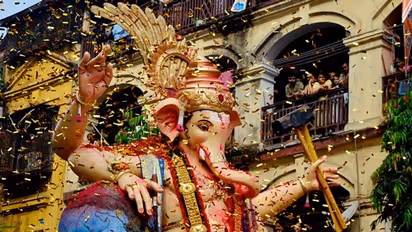 Happy Ganesh Chaturthi! Wishes, greetings, messages, WhatsApp/Facebook status to share with your loved ones