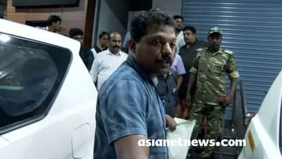 സതീശനുമായി ലോഹ്യം മാത്രമെന്ന് കണ്ണൻ; തൃശ്ശൂർ സഹകരണ ബാങ്കിലെ ഇഡി റെയ്ഡ് പൂർത്തിയായി