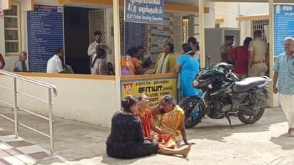 பணியில் இல்லாத அரசு மருத்துவர்; அஜாக்கிரதையால் பறிபோன ஒன்றரை வயது குழந்தையின் உயிர்