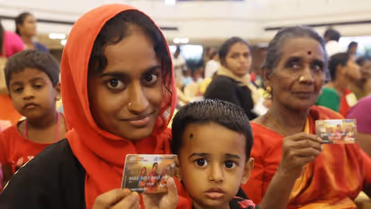 தமிழக பெண்களின் பேங்க் அக்கவுண்டுக்கு வரும் ரூ.52,000! திராவிட மாடல் அரசின் ஜாக்பாட் திட்டங்கள்!