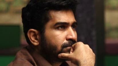 "அவளுடன் நானும் இறந்துவிட்டேன்".. மகள் மீராவின் மரணம் - விஜய் ஆண்டனி வெளியிட்ட உருக்கமான பதிவு!