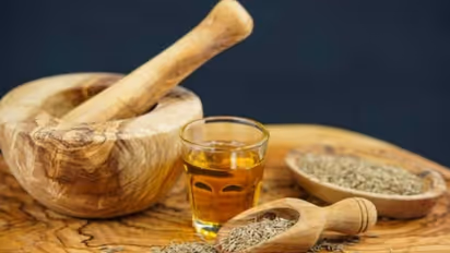 Health Bounty: 5 surprising benefits of drinking Jeera Water in morning daily