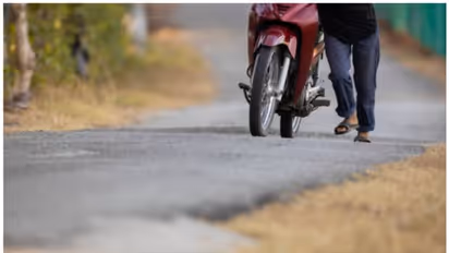 നിങ്ങളുടെ ബൈക്ക് റിസര്വ്വില് എത്ര കിലോമീറ്റർ ഓടും എന്നറിയുമോ? ഈ ട്രിക്ക് പ്രയോഗിച്ചാല് മതി!