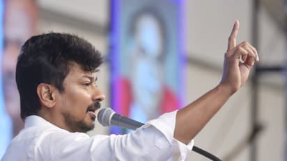 ఒకరు దోపిడిదారు.. మరొకరు దొంగ -  అన్నాడీఎంకే-బీజేపీ చీలిక పై ఉదయనిధి స్టాలిన్ కామెంట్స్.. 