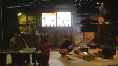 ಮಲಗೋದು ಭಾರತದಲ್ಲಿ ತಿನ್ನೋದು ಫಾರಿನ್ನಲ್ಲಿ: ಬಾರ್ಡರ್ನಲ್ಲಿರುವ ವಿಶೇಷ ಮನೆ ಇದು...!