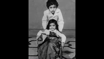 ಈ ಫೋಟೋದಲ್ಲಿರುವ  ಕನ್ನಡದ ಹೆಸರಾಂತ ನಟ-ನಟಿ ಅಣ್ಣ ತಂಗಿಯನ್ನು ಗುರುತಿಸಬಲ್ಲಿರಾ? 