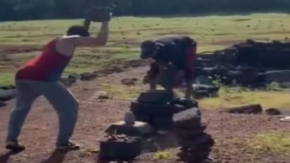 ಉತ್ತರಕನ್ನಡ: ಶಿವ ದೇವಾಲಯದ ಅವಶೇಷಗಳ‌ನ್ನು ಪುಡಿ ಪುಡಿ ಮಾಡಿದ ಅನ್ಯಕೋಮಿನ‌ ದುಷ್ಕರ್ಮಿಗಳು..!