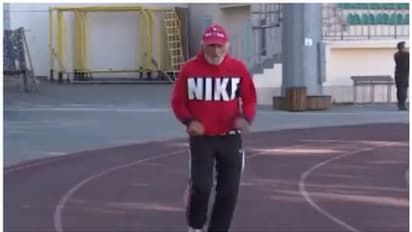 'സാധ്യമാണ്... പക്ഷേ, അനുകരിക്കരുത്'; 2.5 മണിക്കൂർ കൊണ്ട് 11 കിലോ കുറച്ച് റെക്കോർഡ് ഇട്ട് 69 കാരൻ !