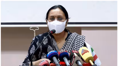 നിപയിൽ ആശങ്ക വേണ്ട, 8 ദിവസങ്ങളായി പോസിറ്റീവ് കേസുകളില്ലെന്നത് ആശ്വാസം: മന്ത്രി വീണ ജോർജ്