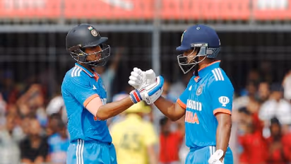 వరల్డ్ రికార్డు బ్రేక్ చేసిన శుబ్‌మన్ గిల్...  జహీర్ ఖాన్, రోహిత్ శర్మ సరసన సూర్యకుమార్ యాదవ్...