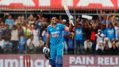 IND vs AUS: ODI வரலாற்றில் அதிவேகமாக சதங்கள் அடித்து சாதனை படைத்த சுப்மன் கில்!