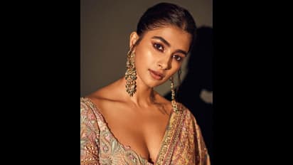 பிரபல கிரிக்கெட் வீரரை திருமணம் செய்யும் நடிகை பூஜா ஹெக்டே? வேகமாக பரவும் தகவல்