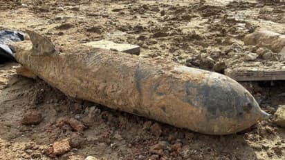 இரண்டாம் உலகப்போரில் பயன்படுத்தப்பட்ட குண்டு.. அப்புறப்படுத்தும் சிங்கப்பூர்.. சாலைகள் மூடல் - எப்போது? எங்கே?