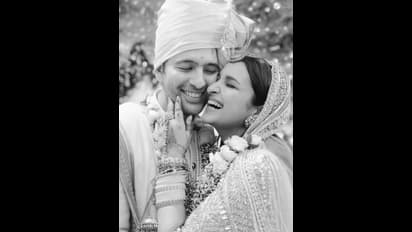 పరిణీతి చోప్రా అల్లరి, రాఘవ్ చద్దా ఫ్లైయింగ్ కిస్.. వైరల్ అవుతున్న పెళ్లి వీడియో..