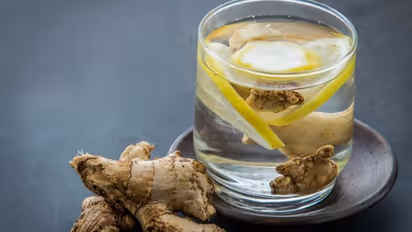 പതിവായി ഇഞ്ചി വെള്ളം കുടിക്കാറുണ്ടോ? അറിയാം ഈ ഗുണങ്ങള്...