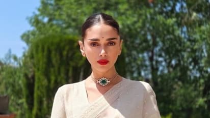 ಬಾಲಿವುಡ್‌ ಸೂಪರ್‌ಸ್ಟಾರ್‌ ನಟಿ, ರಾಯಲ್‌ ಫ್ಯಾಮಿಲಿ ಕುಡಿ 10 ವರ್ಷ ಮದ್ವೆ ವಿಚಾರ ಮುಚ್ಚಿಟ್ಟಿದ್ರು!