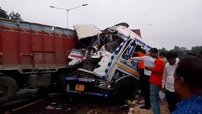 Karnataka ranks 5th in India for road accidents: Over 50000 people died because they did not wear helmets