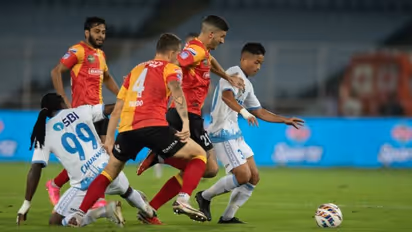 ISL 2023-24: Coach Cuadrat satisfied with East Bengal FC's energy despite goalless draw against Jamshedpur FC
