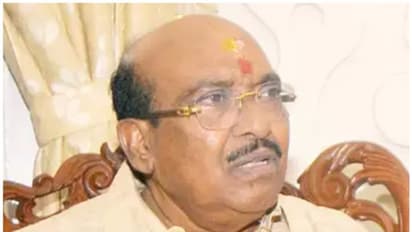 വെള്ളാപ്പള്ളിക്ക് തിരിച്ചടി: ദില്ലി എസ്എൻഡിപി യൂണിയന്‍ അഡ്മിനിസ്‌ട്രേറ്റര്‍ ഭരണത്തിന് കോടതി വിലക്ക് 