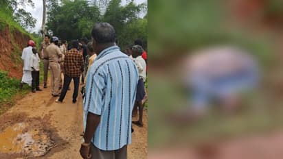 കാട്ടാനയുടെ ചവിട്ടേറ്റ് മധ്യവയസ്കൻ കൊല്ലപ്പെട്ടു, സംഭവം കേരളാ - തമിഴ്നാട് അതിർത്തിയിൽ