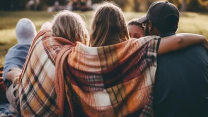 ಸ್ನೇಹಿತರೊಂದಿಗೆ ತಮ್ಮ 'ಲವ್ ಲೈಫ್ ಸೀಕ್ರೆಟ್ ' ಹೇಳಿಕೊಳ್ಳುತ್ತಾರೆ ಈ ರಾಶಿಯವರು