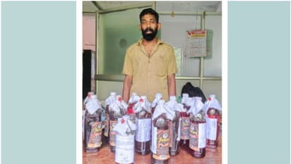 ആവശ്യക്കാര് കൂടുതൽ 'ജവാന്'; വാങ്ങിക്കൂട്ടി വച്ച് അനധികൃത വിൽപ്പന, 12 ലിറ്റർ മദ്യവുമായി ഒരാൾ അറസ്റ്റിൽ