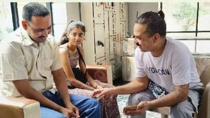 അഞ്ച് വർഷം കാണാമറയത്ത്: ഒടുവിൽ കിലോമീറ്ററുകൾ താണ്ടി പ്രദീപിനായി ഉറ്റവർ കേരളത്തിലെത്തി, ആനന്ദക്കണ്ണീർ