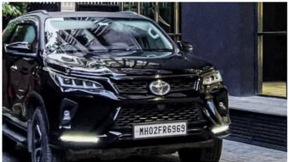 മാരുതി ജനപ്രിയനെ വിറ്റ് ഇന്നോവയുടെ വല്ല്യേട്ടനെ ഗാരേജിലാക്കി സൂപ്പര്താരം, വില അരക്കോടി!