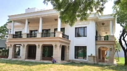 டெல்லி முதல்வரின் வீடு முறைகேடு: விசாரணையை தொடங்கிய சிபிஐ!